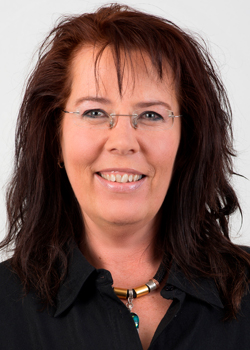 Marie-Louise Holm